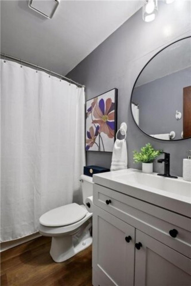 4 bedrooms House in Eden Prairie, USA No. 409422