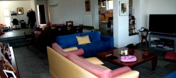 650m² Property in Marathon, Greece No. 5717 13