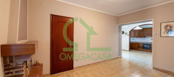 3 rooms House in Casalpusterlengo, Italy No. 338394 4