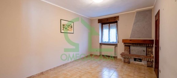 3 rooms House in Casalpusterlengo, Italy No. 338394 2