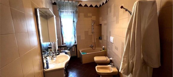 5غرفة شقة في Alba, Italy رقم 208817 17