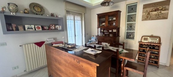 5-salle Appartement à Paternò, Italy No. 259699 3