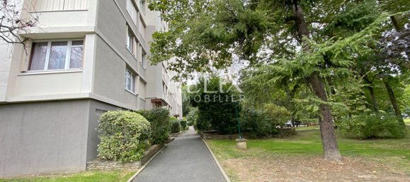 3 bedrooms Apartment in Le Pecq, France No. 173140 4