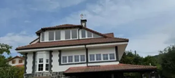 4 bedrooms House in Alava, Spain No. 169339 2