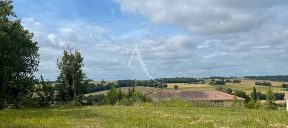 1278m² Land in L'Isle-Jourdain, France No. 304156 4