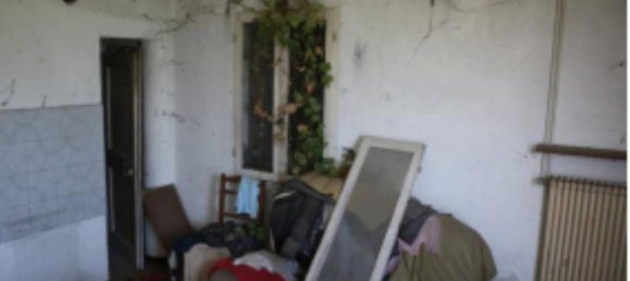 2-salle Appartement à Annone Veneto, Italy No. 16112 7