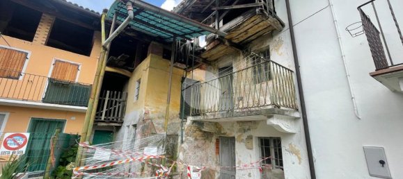 3 Schlafzimmer Haus in Giaveno, Italy, Nr. 305702 3