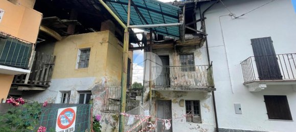 3 Schlafzimmer Haus in Giaveno, Italy, Nr. 305702 2