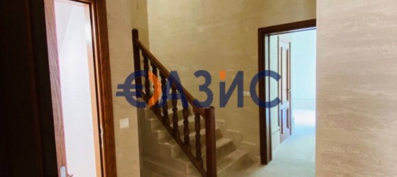 4 bedrooms House in Sveti Vlas, Bulgaria No. 1028 5