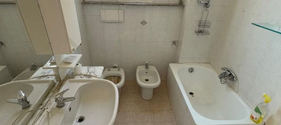 Propiedad comercial en Venaria Reale, Italy 215 m² No. 278095 24