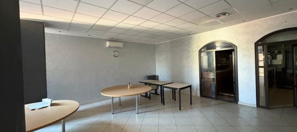 Propiedad comercial en Venaria Reale, Italy 215 m² No. 278095 12