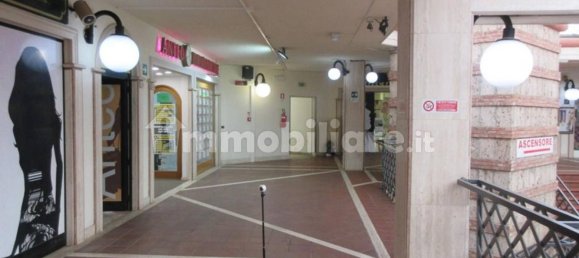 147m² Commercial property in Anzio, Italy No. 327875 6