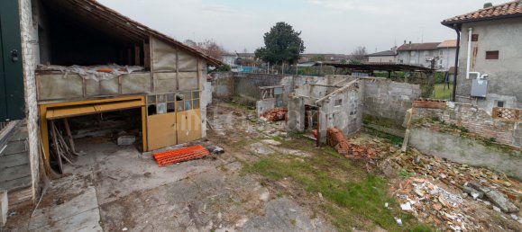 7-Zimmer Villa in Pordenone, Italy, Nr. 19960 26