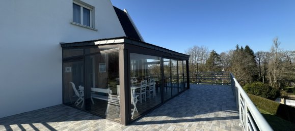 6 bedrooms House in Baud, France No. 203546 2