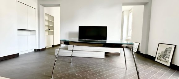 2 Schlafzimmer Wohnung in Milan, Italy, Nr. 364981 5