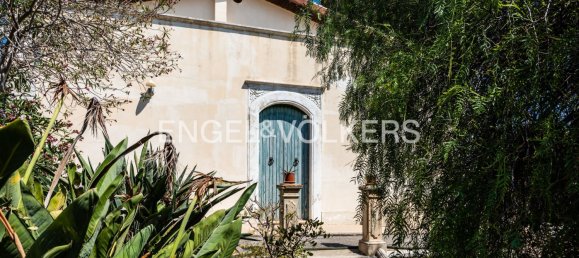 4 bedrooms Villa in Syracuse, Italy No. 245910 19