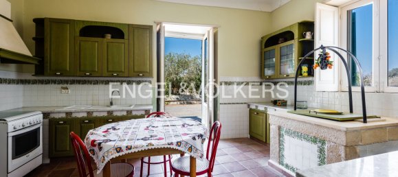 4 bedrooms Villa in Syracuse, Italy No. 245910 25