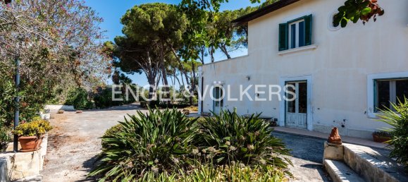 4 bedrooms Villa in Syracuse, Italy No. 245910 15