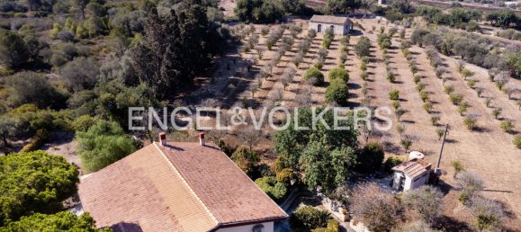 4 bedrooms Villa in Syracuse, Italy No. 245910 49