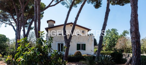 4 bedrooms Villa in Syracuse, Italy No. 245910 8