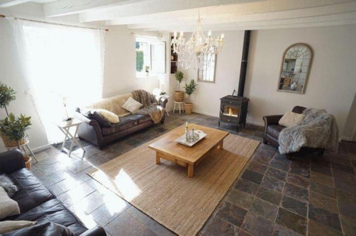 5 bedrooms House in Evriguet, France No. 2138