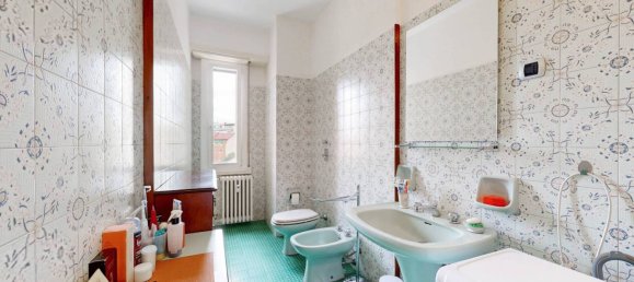 3 bedrooms Apartment in Milan, Italy No. 266576 18