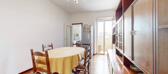3 bedrooms Apartment in Milan, Italy No. 266576 22