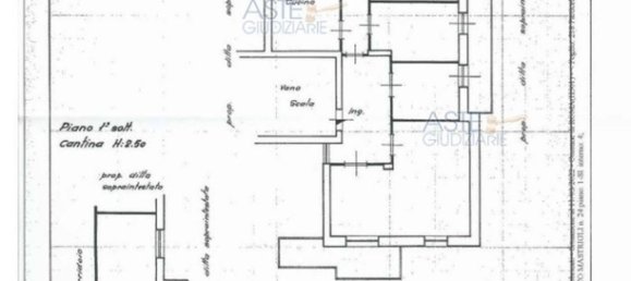 6 rooms Apartment in Rome, Italy No. 184619 11