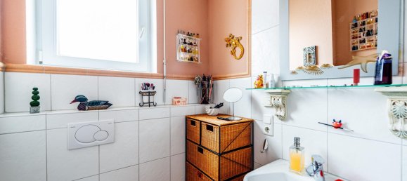 2 Schlafzimmer Doppelhaus in Frankfurt am Main, Germany, Nr. 32947 9