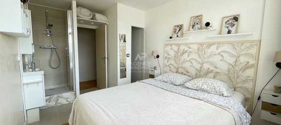 3 bedrooms Apartment in Chaville, France No. 296581 3