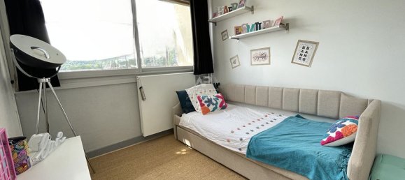 3 bedrooms Apartment in Chaville, France No. 296581 6