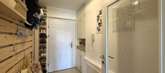 Квартира с 4 комнатами в Вена, Австрия № 243953 2