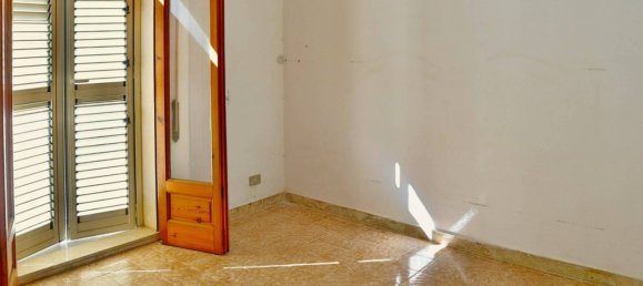 2 Schlafzimmer Wohnung in Ragusa, Italy, Nr. 160655 14