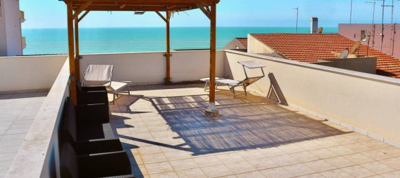 2 Schlafzimmer Wohnung in Ragusa, Italy, Nr. 160655 2