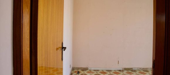 2 Schlafzimmer Wohnung in Ragusa, Italy, Nr. 160655 4