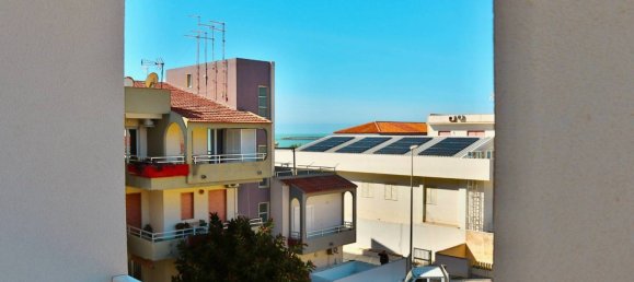 2 Schlafzimmer Wohnung in Ragusa, Italy, Nr. 160655 10