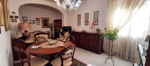 4 rooms Apartment in Rosignano Marittimo, Italy No. 221324 3