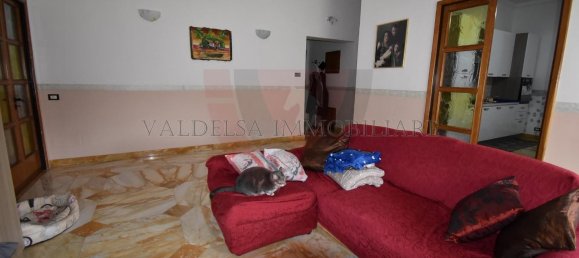 2 bedrooms Apartment in Sinalunga, Italy No. 216956 4