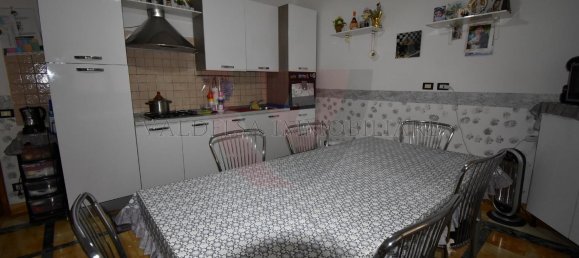 2 bedrooms Apartment in Sinalunga, Italy No. 216956 9