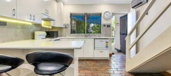 2 bedrooms Townhouse in Moil, Australia No. 436 2