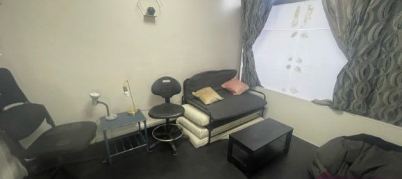 Квартира с 2 спальнями в Рийё-ла-Пап, Франция № 285258 3