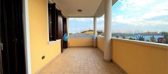 3 غرف نوم بانتهاوس في Fabbrico, Italy رقم 61246 17