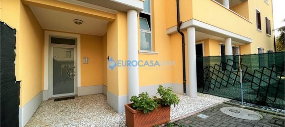 3 غرف نوم بانتهاوس في Fabbrico, Italy رقم 61246 21