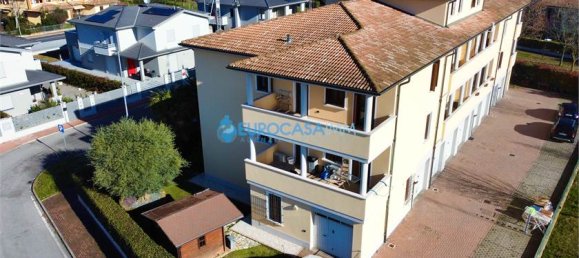 3 غرف نوم بانتهاوس في Fabbrico, Italy رقم 61246 13