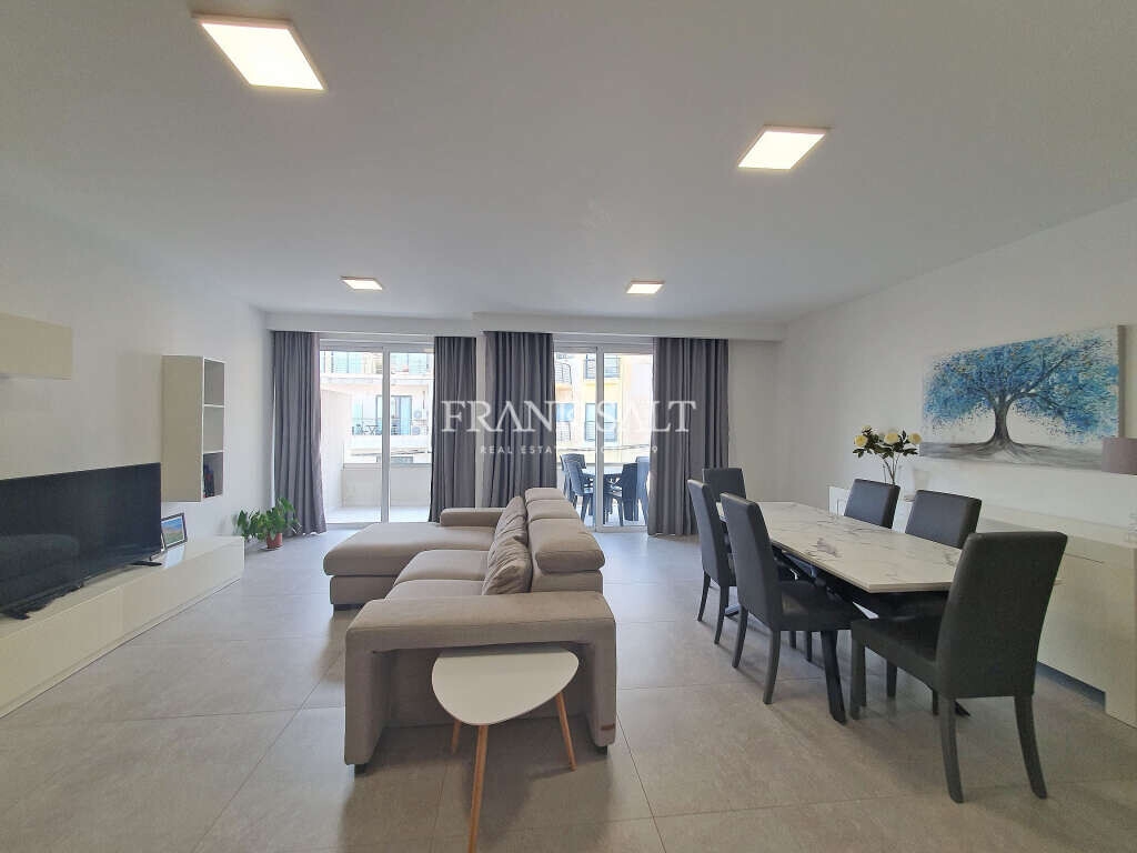 2 bedrooms Apartment in Swieqi, Malta No. 4425