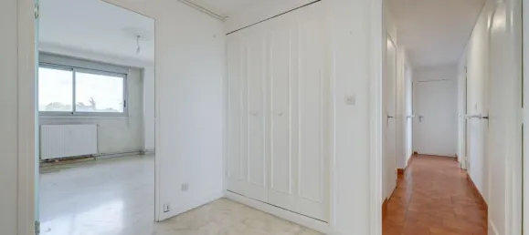 3 Schlafzimmer Wohnung in Venissieux, France, Nr. 348258 9