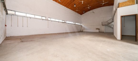 629m² Warehouse in Guimaraes, Portugal No. 15132 9