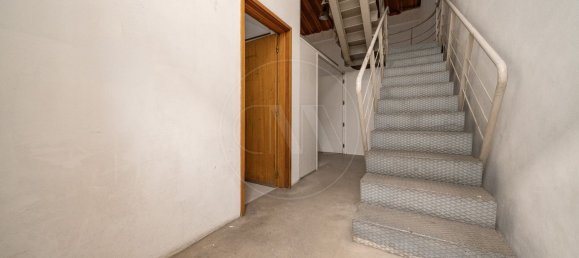 629m² Warehouse in Guimaraes, Portugal No. 15132 17