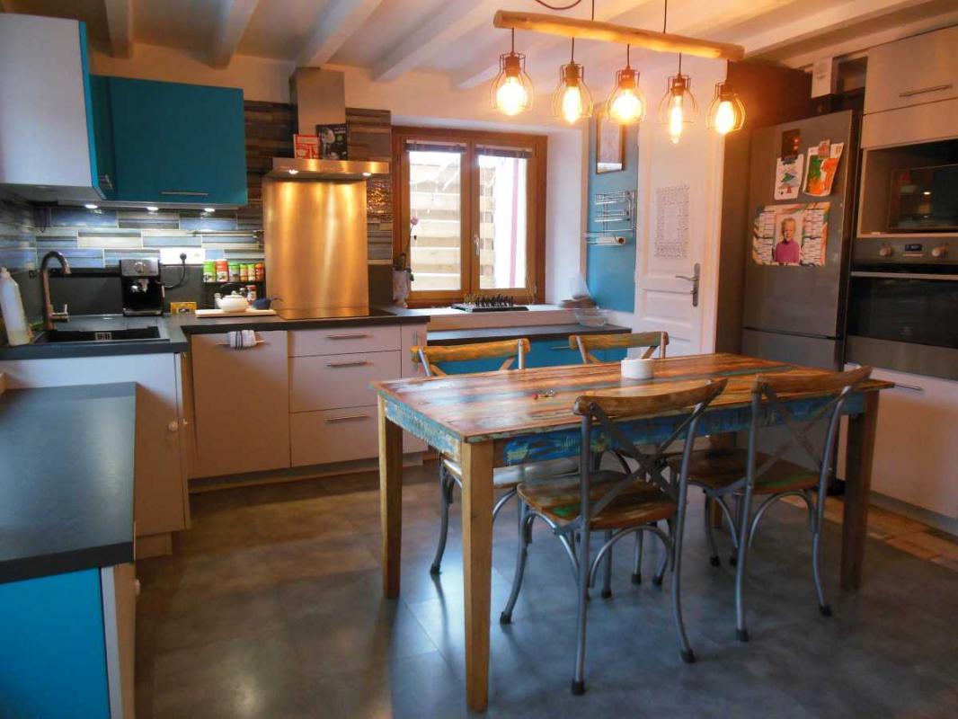 2 Schlafzimmer Haus in Saint-Paul-en-Chablais, France, Nr. 197901