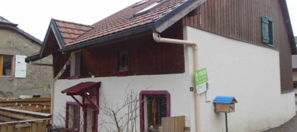 2 Schlafzimmer Haus in Saint-Paul-en-Chablais, France, Nr. 197901 12